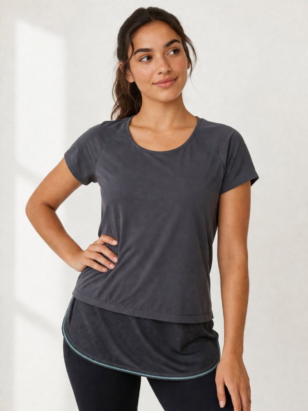 Ivivva Girl by Lululemon🍋 Run Day, Fun Day Tee grey longer t-shirt size 12 - Picture 2 of 9